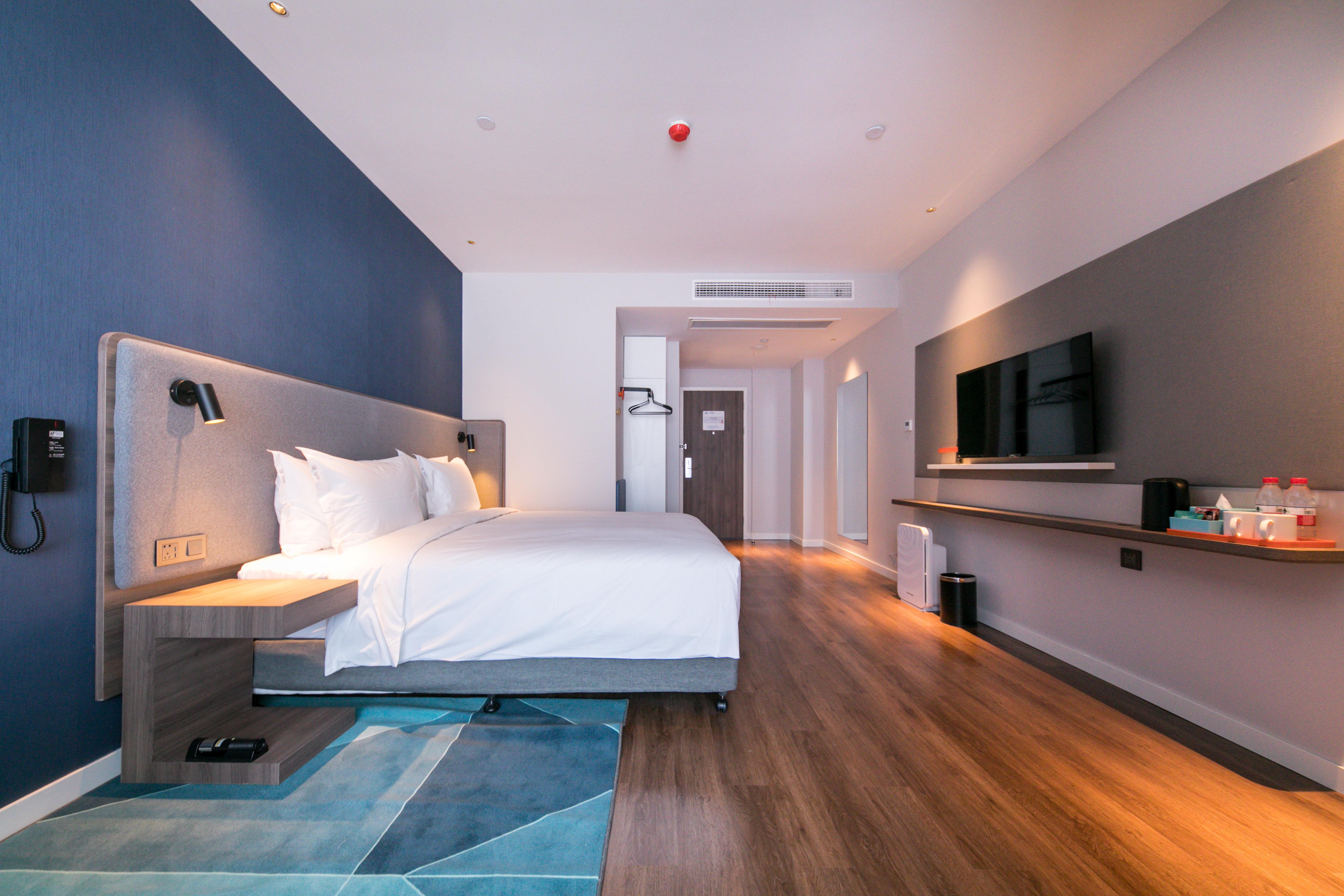 Hotel Holiday Inn Express Shanghai Tangzhen By Ihg - 20 Mins To Pvg Airport And Disney Land